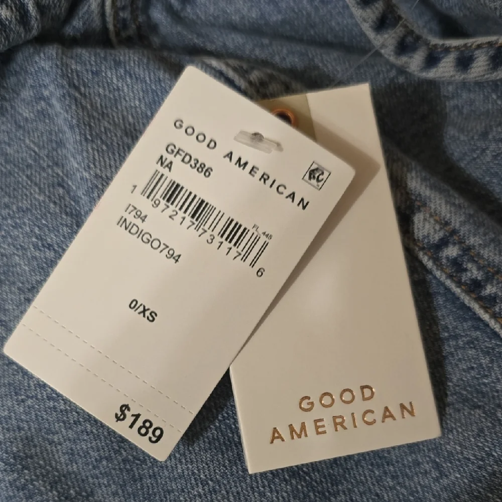 Good American Light Blue Denim Midi Dress - Picture 4 of 4